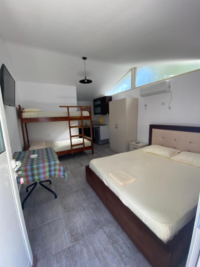 Seaside Cabin Ksamil Exterior photo